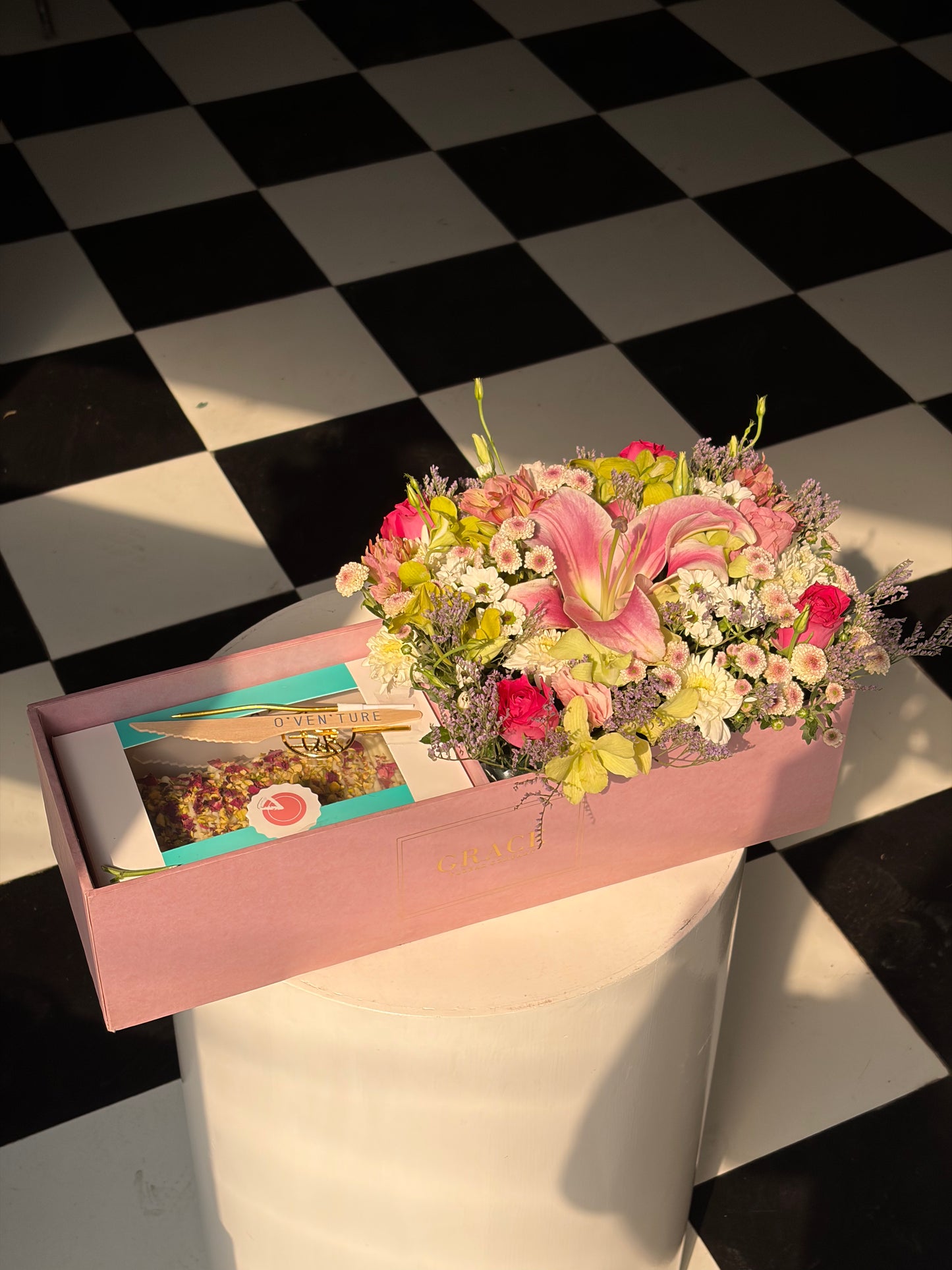 Rose Pistachio Box