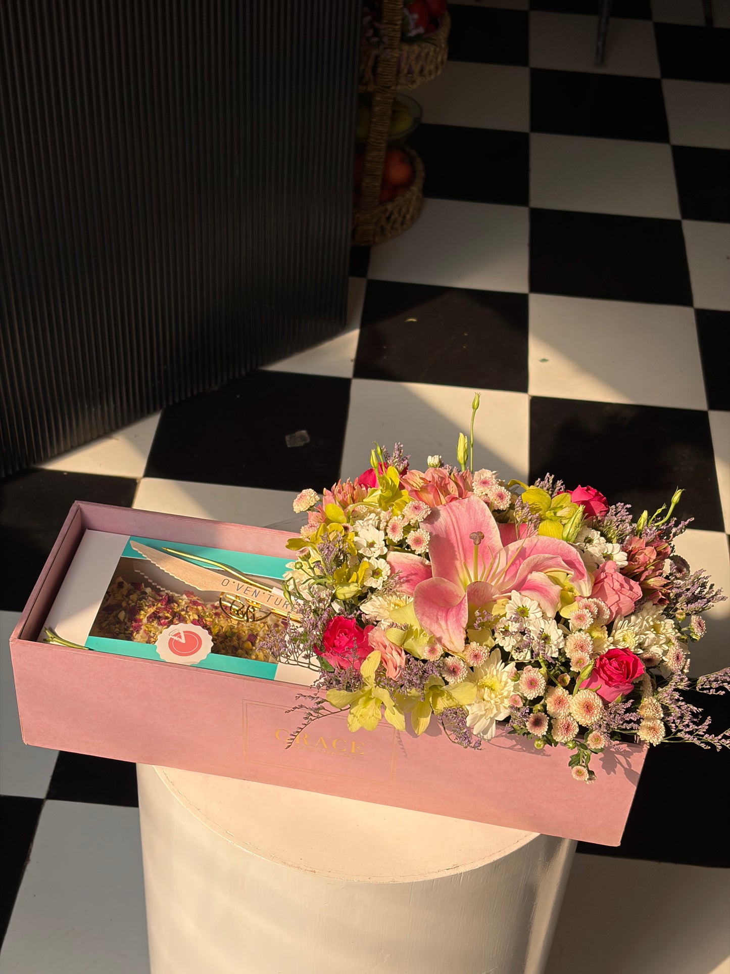 Rose Pistachio Box